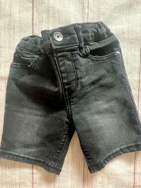 Children’s Place 3T Black Denim Adjustable Waist Cotton Shorts